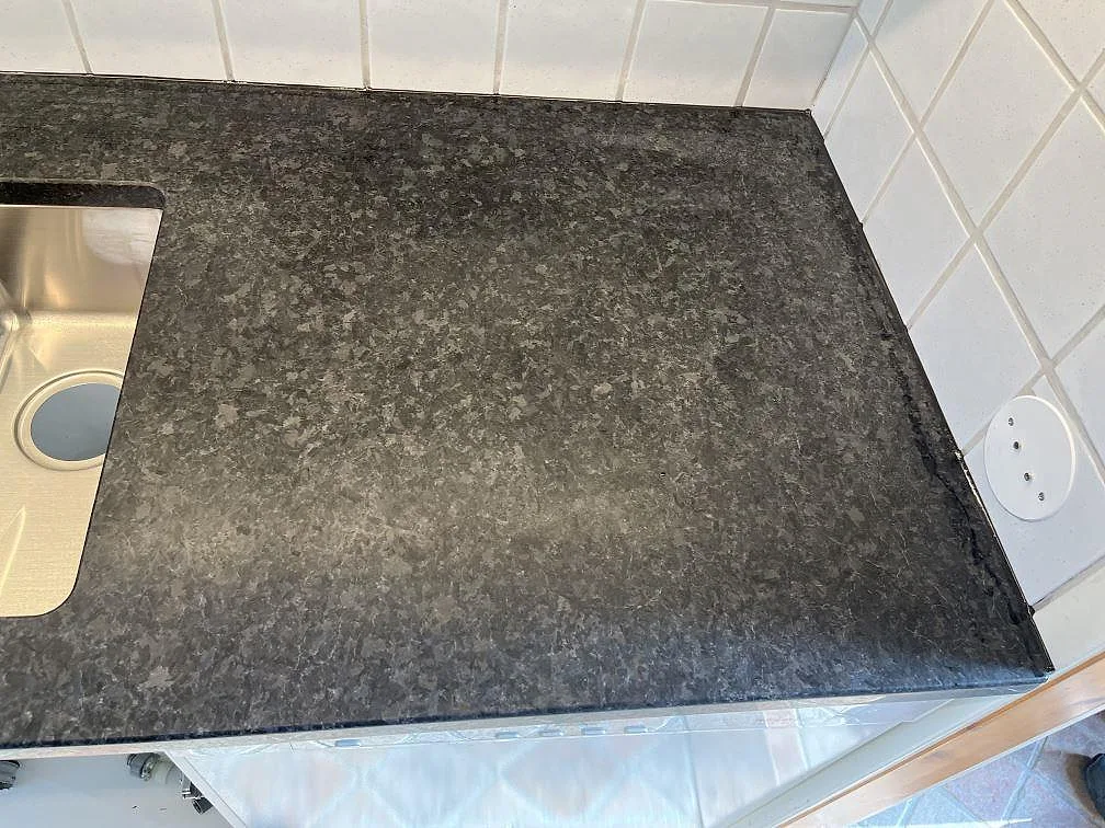 Køkkenbordplade i Angola Black, Listerby – billede 5