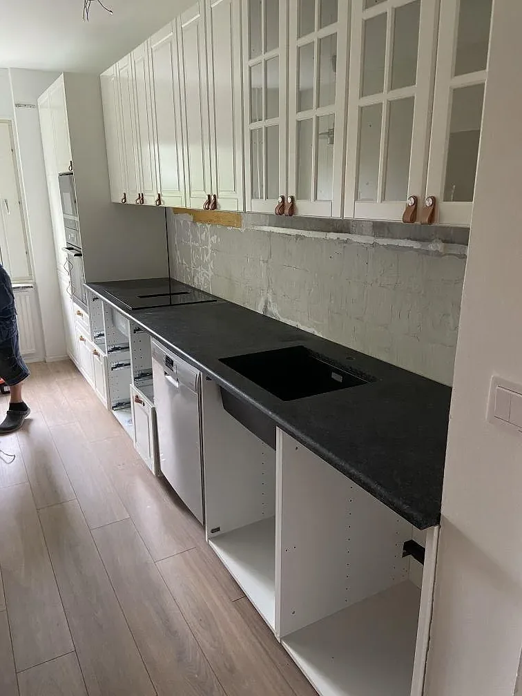 Køkkenbordplade i Angola Black, Malmö – billede 2