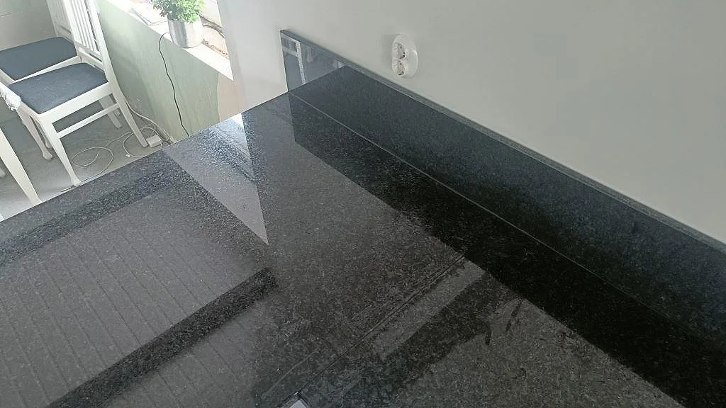Køkkenbordplade i Angola Black, Staffanstorp – billede 7