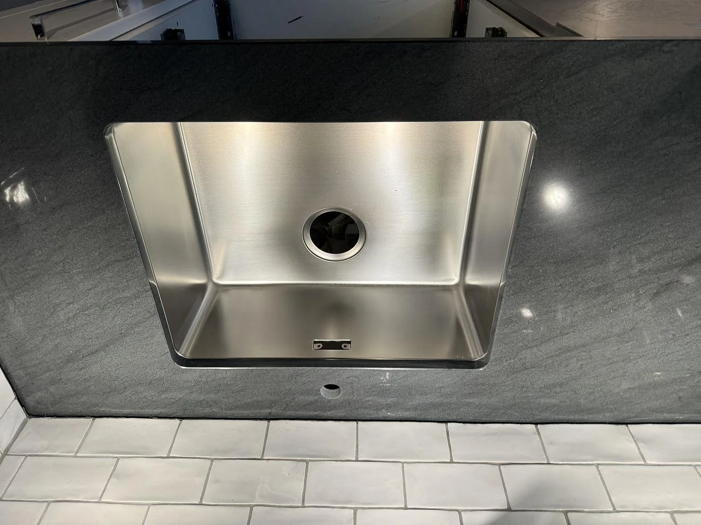 Køkkenbordplade i Anthracite Elegante, Partille – billede 3