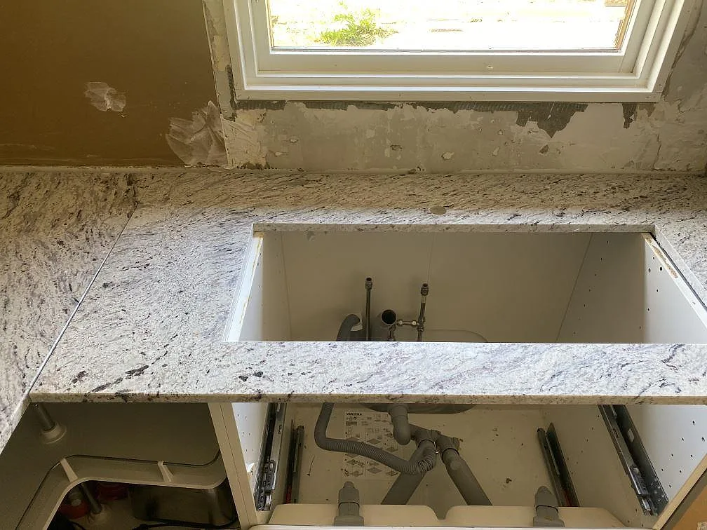 Køkkenbordplade i Antique White, Älmhult – billede 2