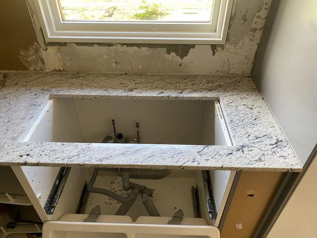 Køkkenbordplade i Antique White, Älmhult – billede 3