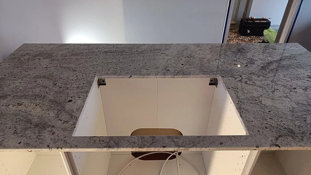 Køkkenbordplade i Antique White, Båstad – billede 2