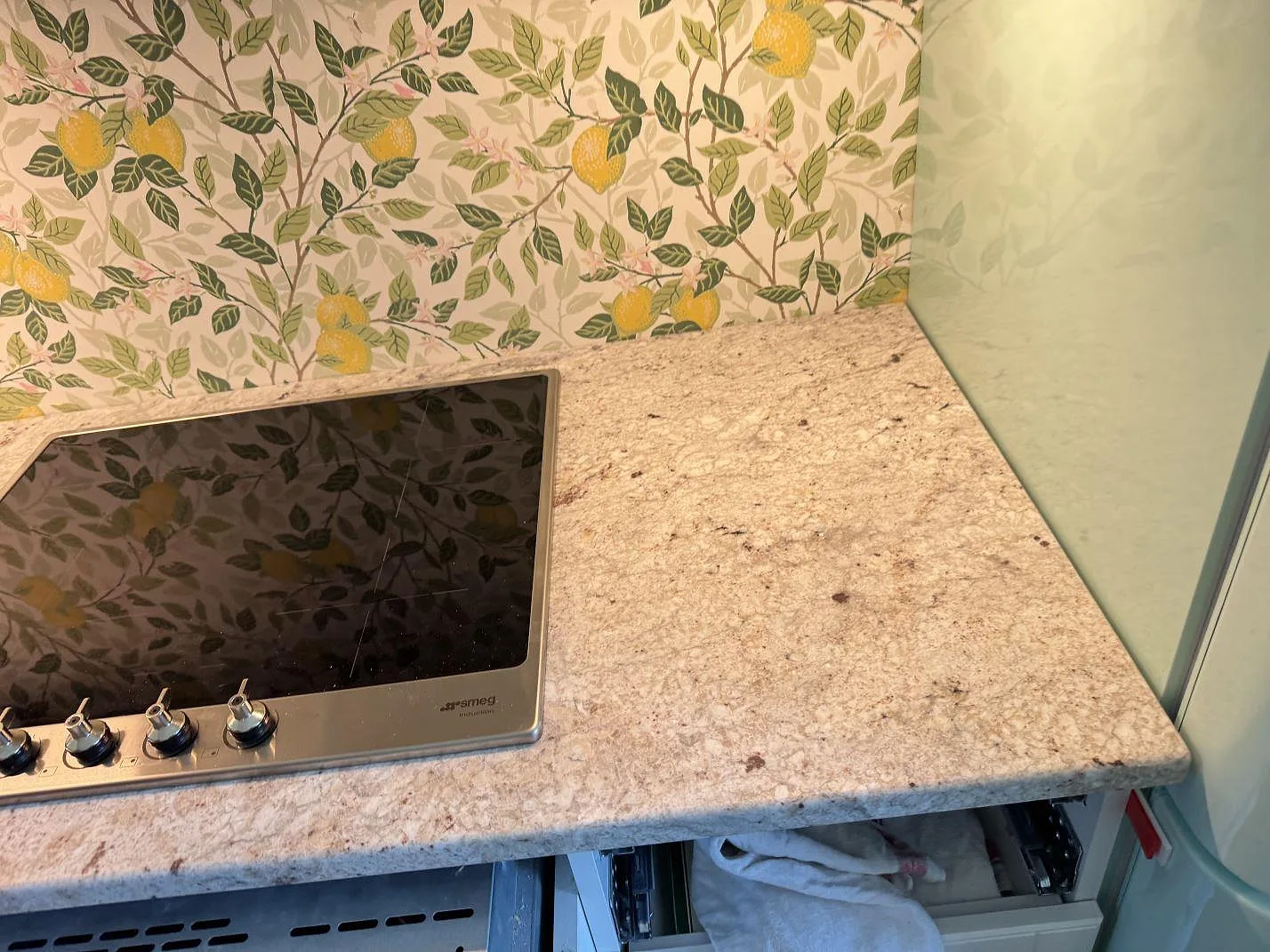 Køkkenbordplade i Antique White, Göteborg – billede 4