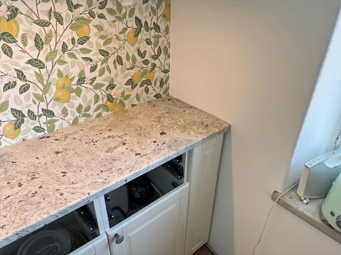 Køkkenbordplade i Antique White, Göteborg – billede 2