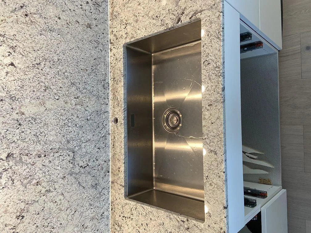 Køkkenbordplade i Antique White, Höllviken – billede 3