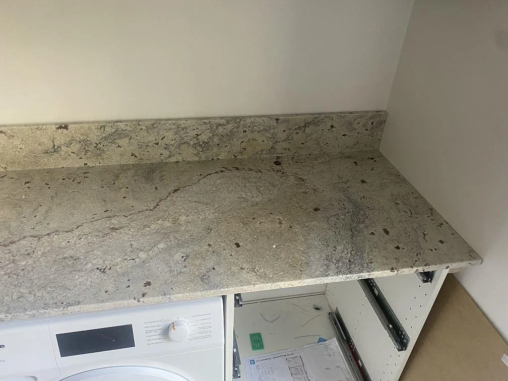 Bordplade i Antique White, Höllviken – billede 4