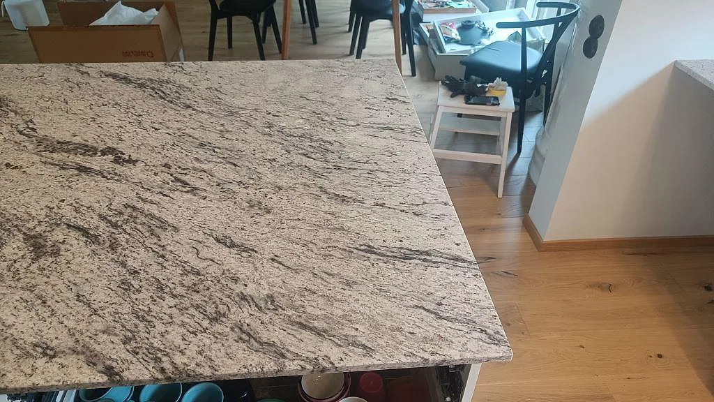 Køkkenbordplade i Antique White, Höllviken – billede 4