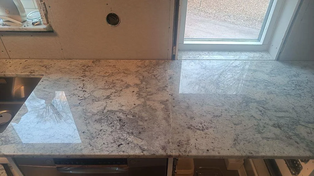 Køkkenbordplade i Antique White, Hörby – billede 5