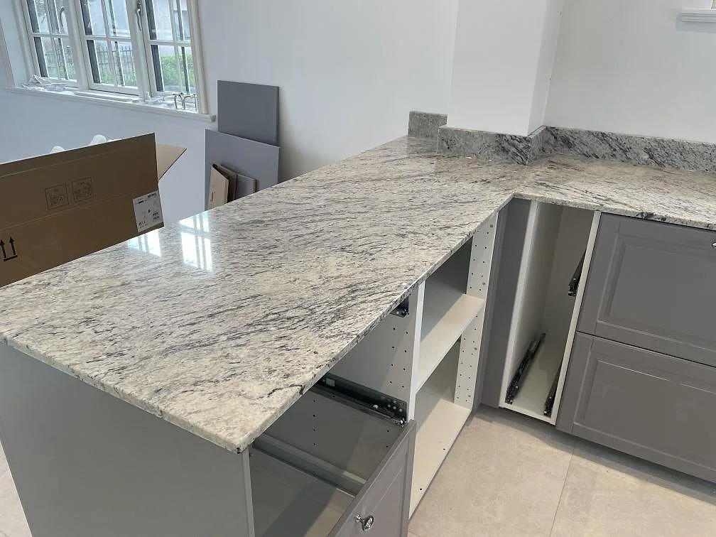 Køkkenbordplade i Antique White, Klippan – billede 3
