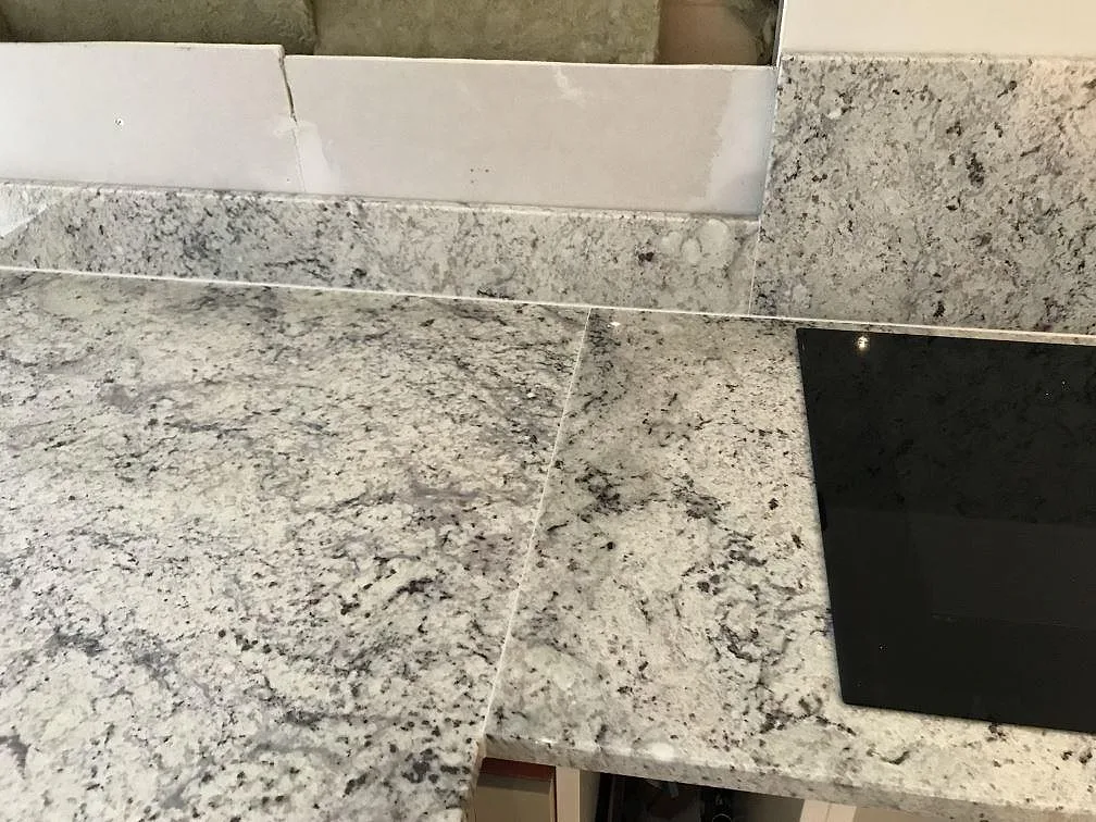 Køkkenbordplade i Antique White, Kullavik – billede 5