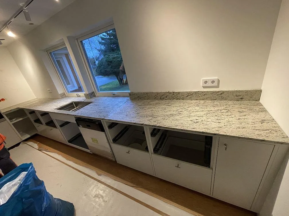 Køkkenbordplade i Antique White, Landvetter – billede 2