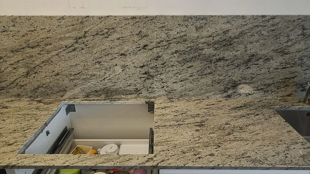 Køkkenbordplade i Antique White, Malmö – billede 7