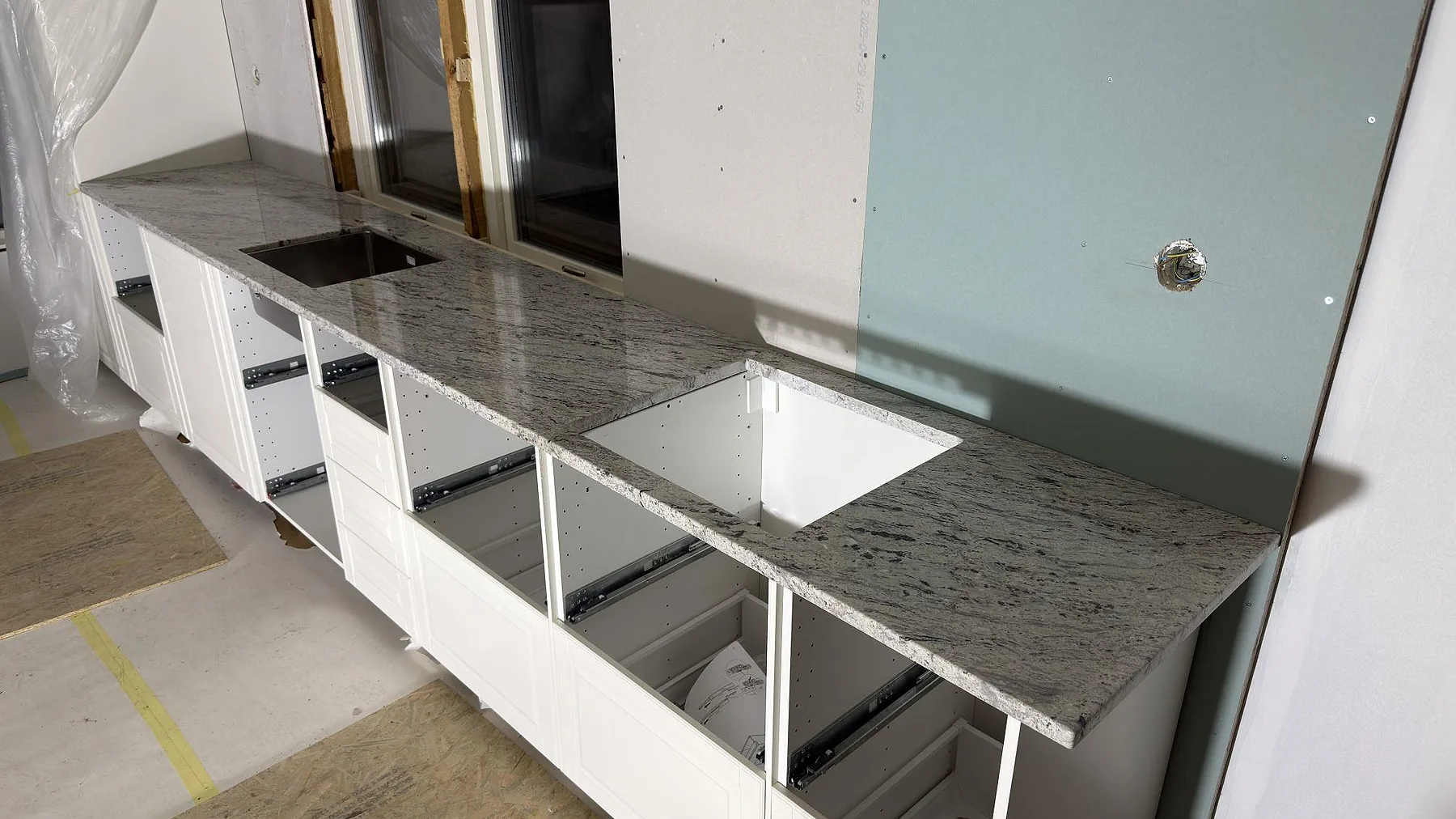 Køkkenbordplade i Antique White, Norrtälje – billede 2