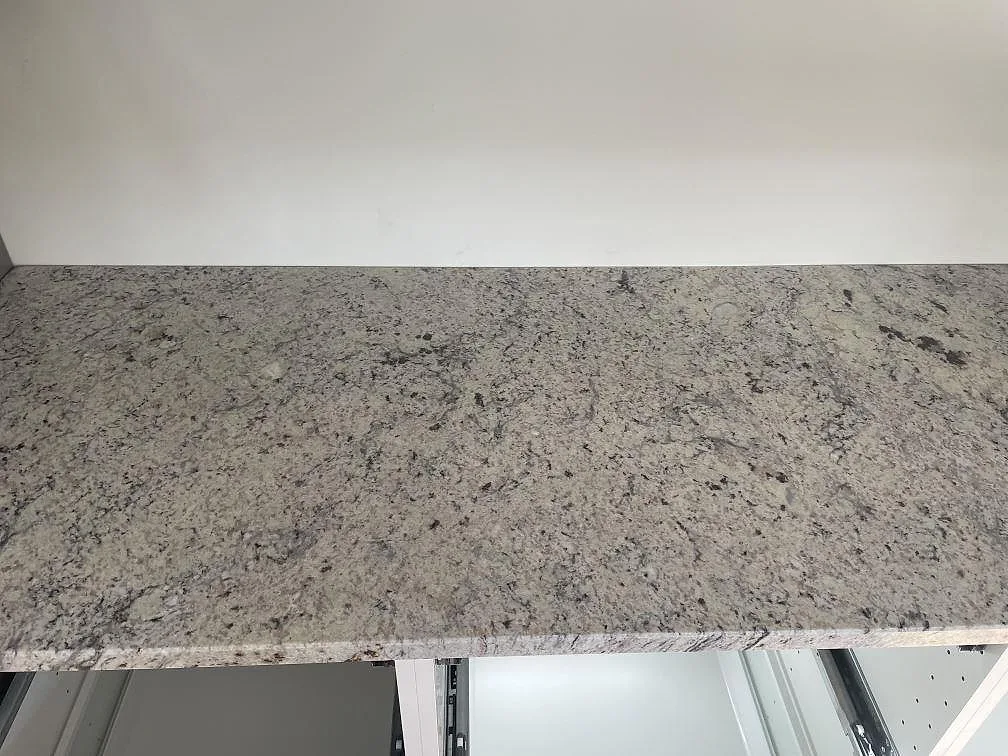 Køkkenbordplade i Antique White, Skanör – billede 5