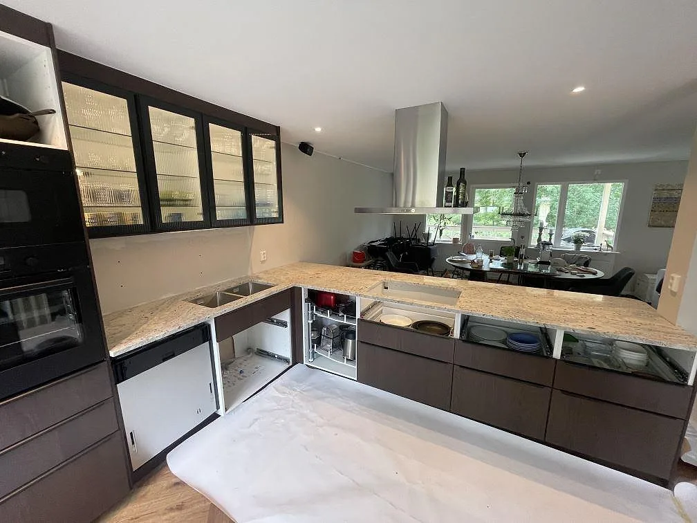 Køkkenbordplade i Antique White, Täby – billede 2