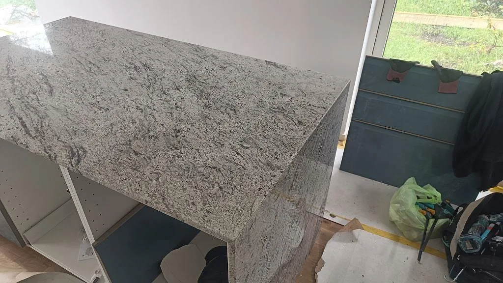 Køkkenbordplade i Antique White, Trollhättan – billede 4