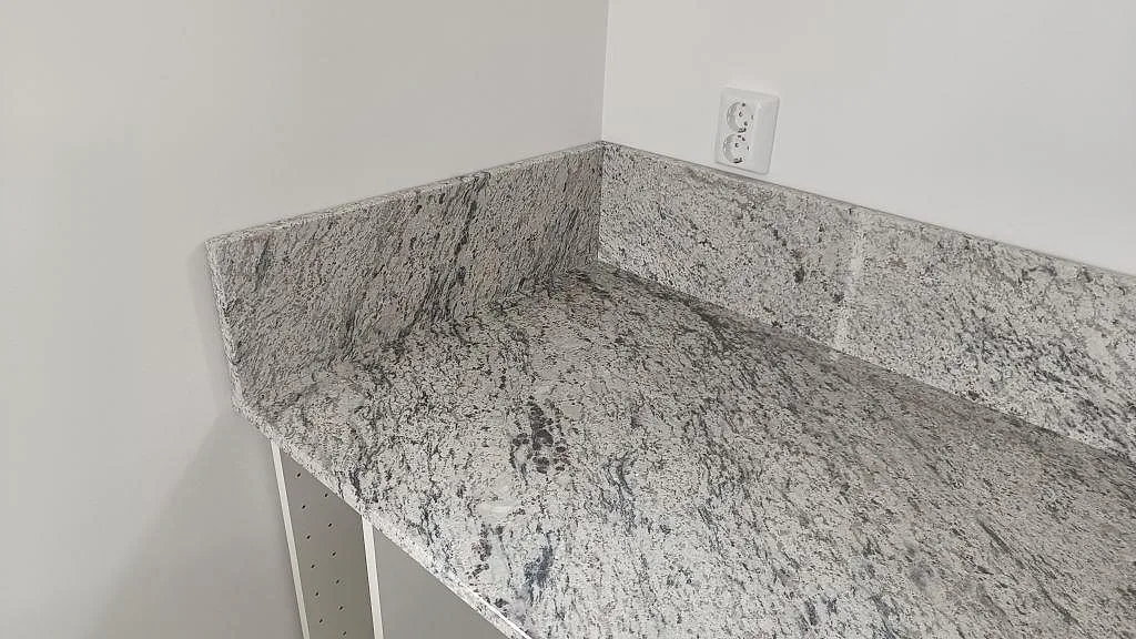 Køkkenbordplade i Antique White, Trollhättan – billede 2
