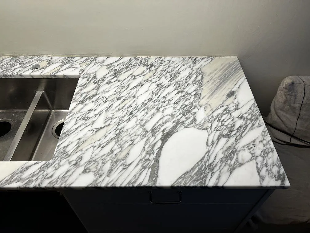 Køkkenbordplade i Arabescato, Göteborg – billede 2