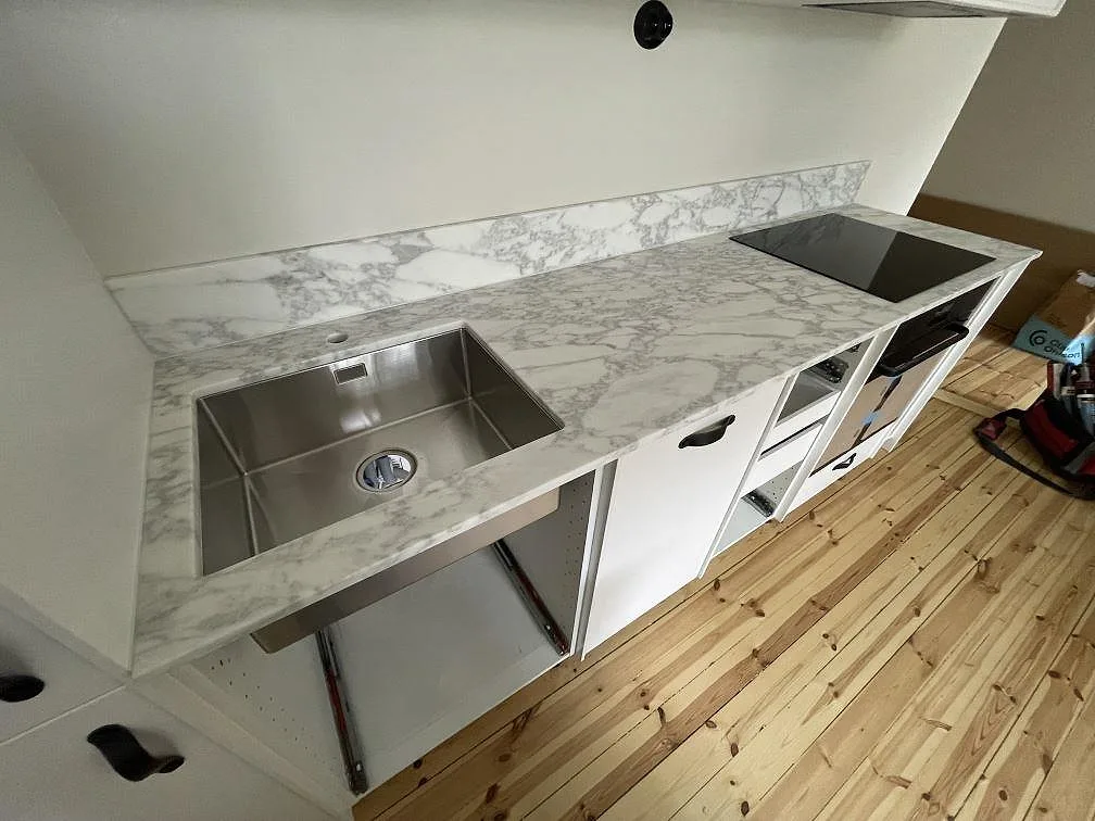 Køkkenbordplade i Arabescato, Stockholm – billede 2