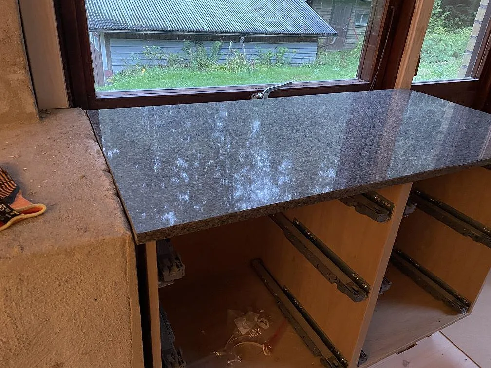Køkkenbordplade i Bohus Grå, Dannike – billede 6