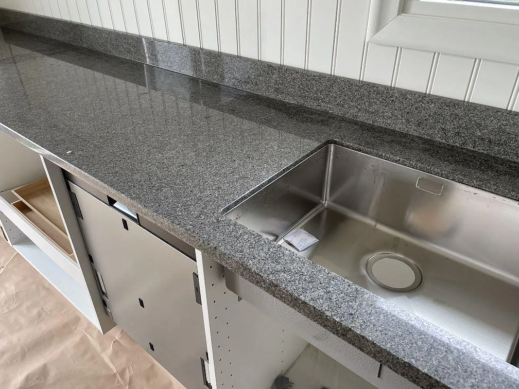 Køkkenbordplade i Bohus Grå, Göteborg – billede 3
