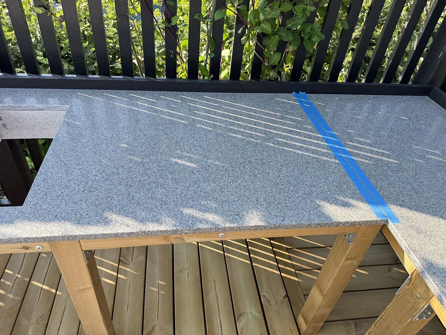 Køkkenbordplade i Bohus Grå, Torslanda – billede 5