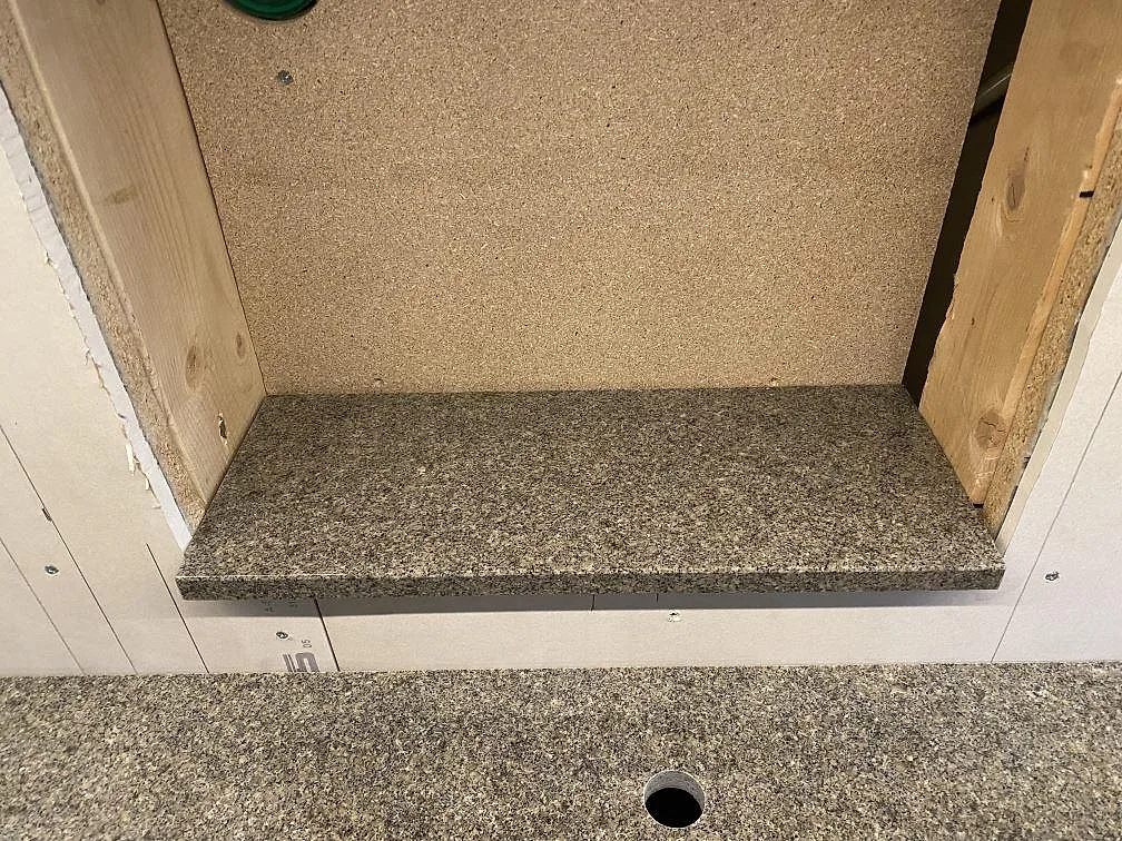 Køkkenbordplade i Bohus Grå, Upphärad – billede 8