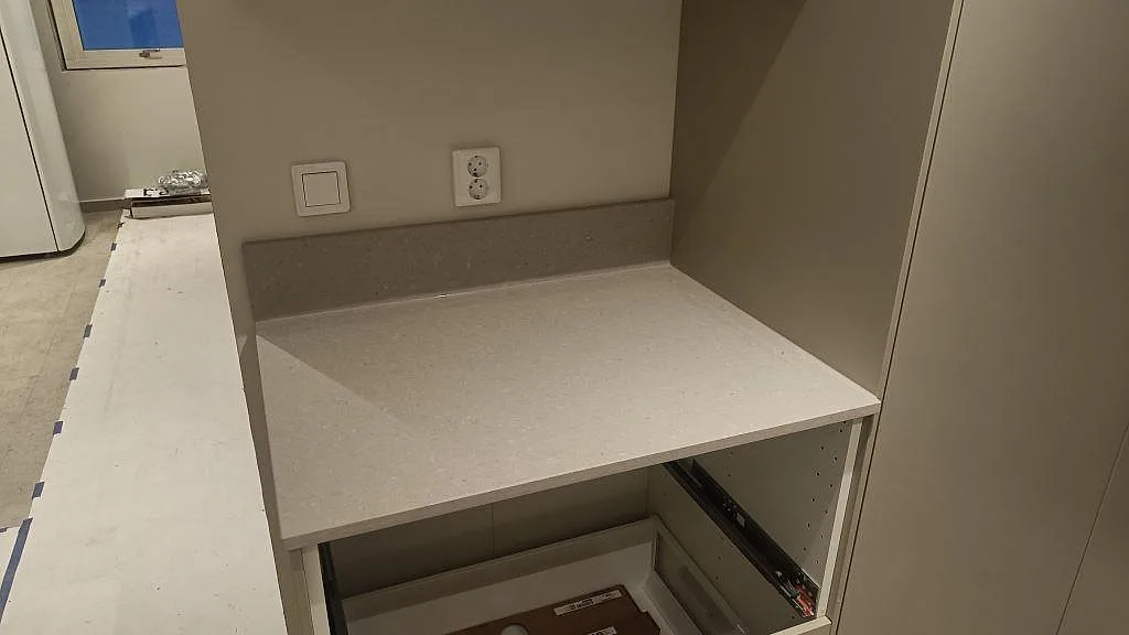Køkkenbordplade i Caesarstone Clamshell, Åseda – billede 4