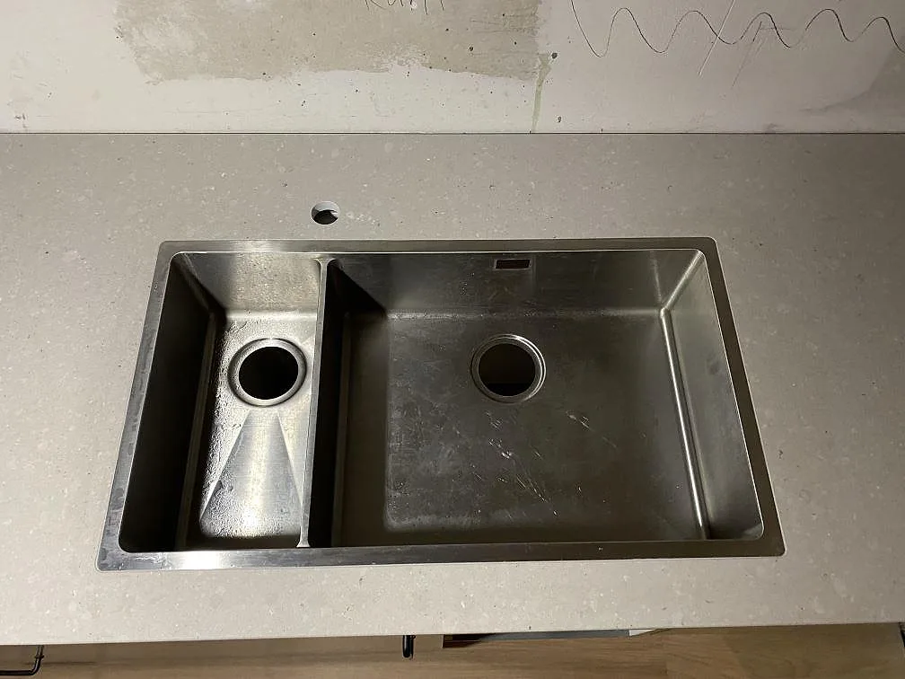 Køkkenbordplade i Caesarstone Clamshell, Lerum – billede 4