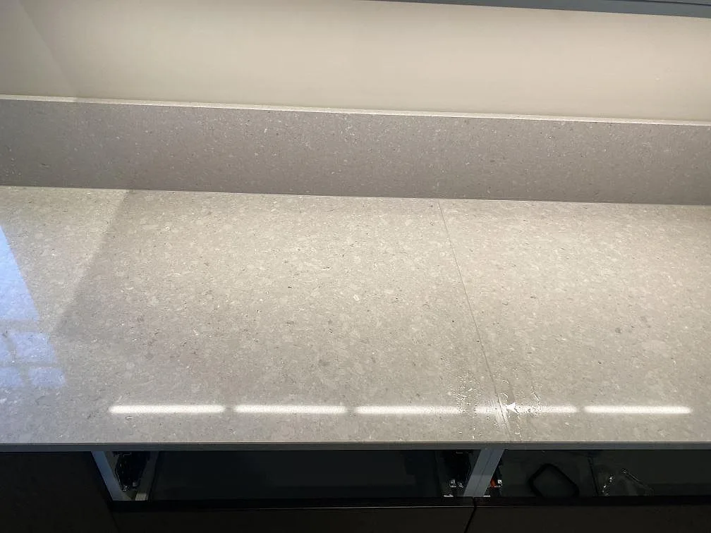 Køkkenbordplade i Caesarstone Clamshell, Torslanda – billede 4