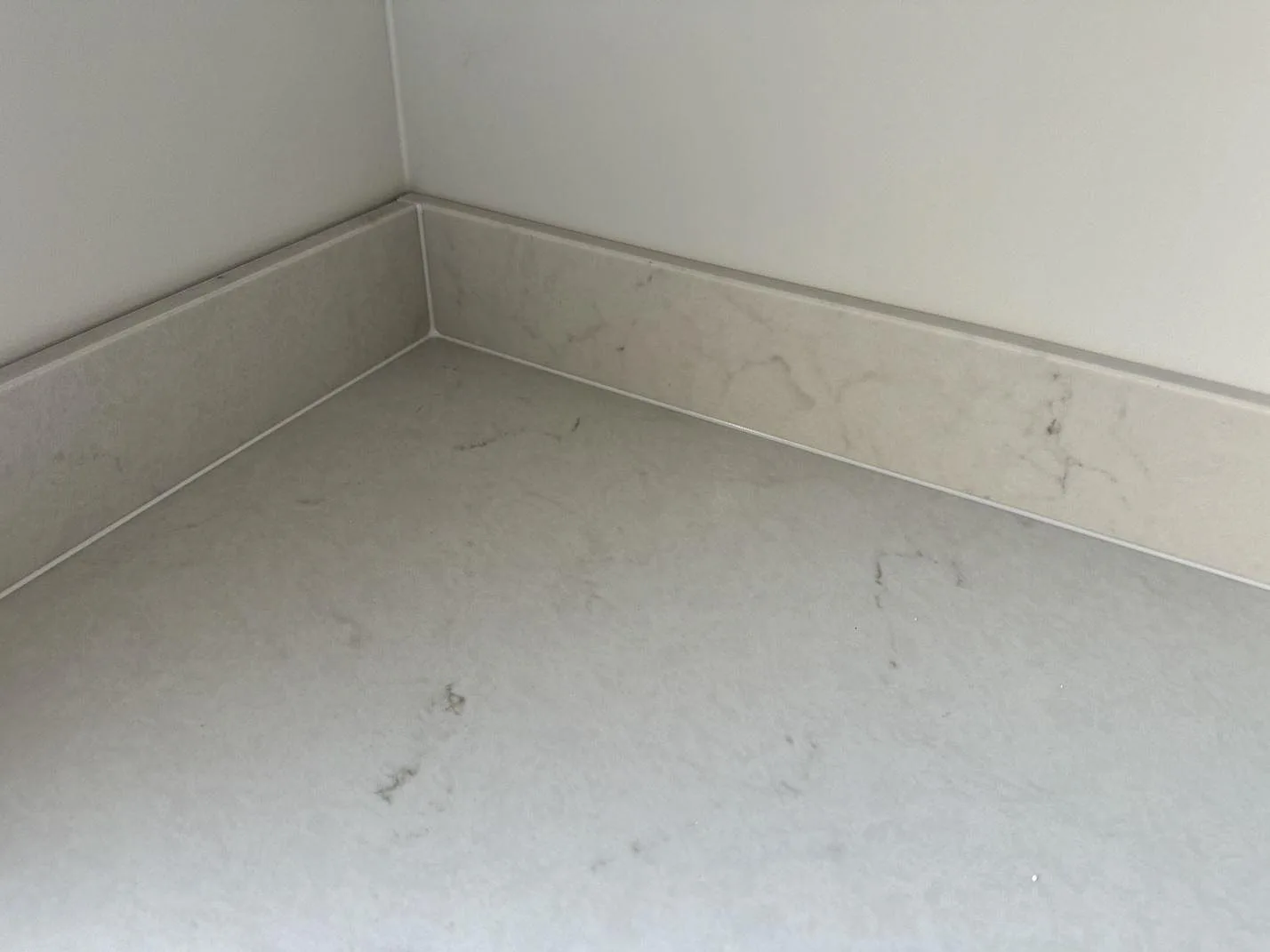 Køkkenbordplade i Caesarstone London Grey, växjö – billede 7
