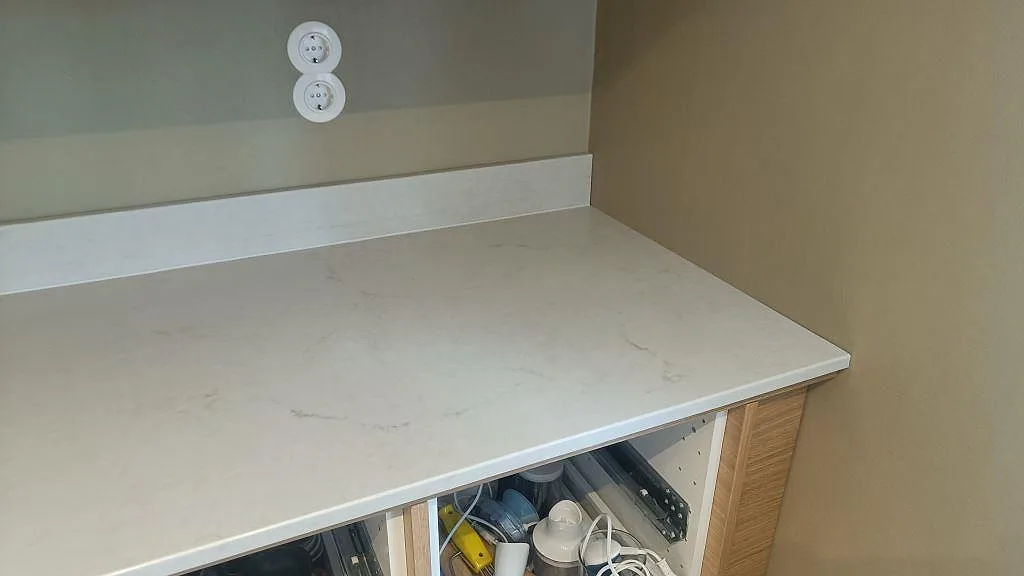 Køkkenbordplade i Caesarstone London Grey, Varberg – billede 4