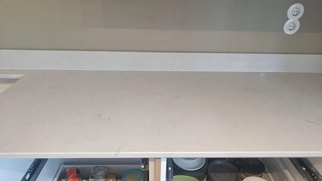 Køkkenbordplade i Caesarstone London Grey, Varberg – billede 5