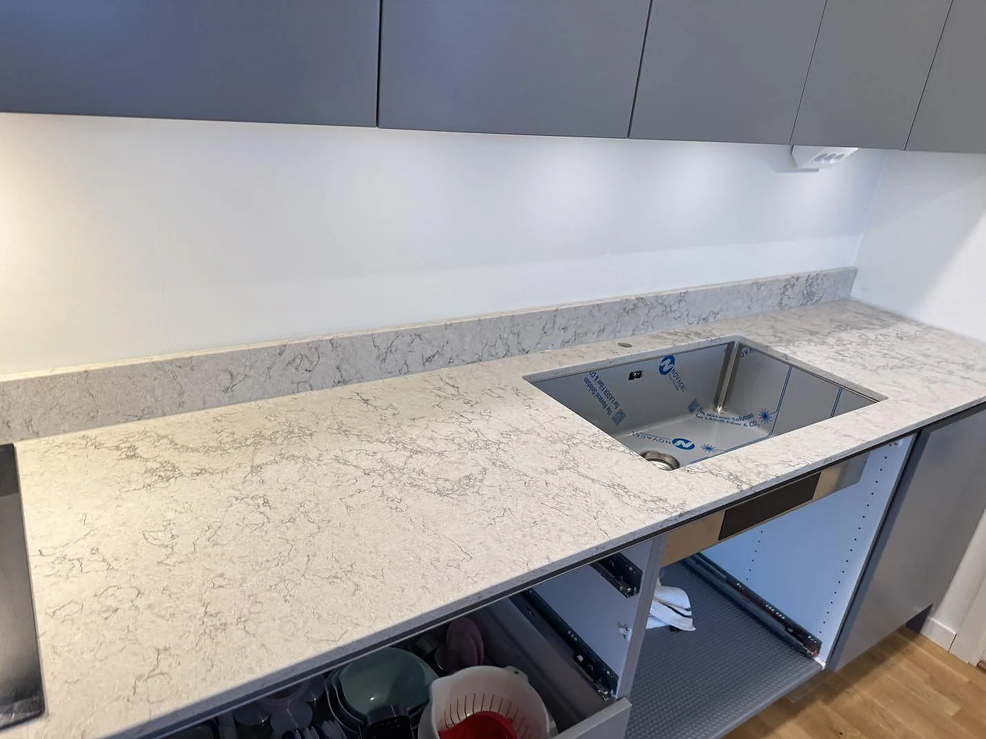 Køkkenbordplade i Caesarstone Moorland Fuge, Göteborg – billede 2