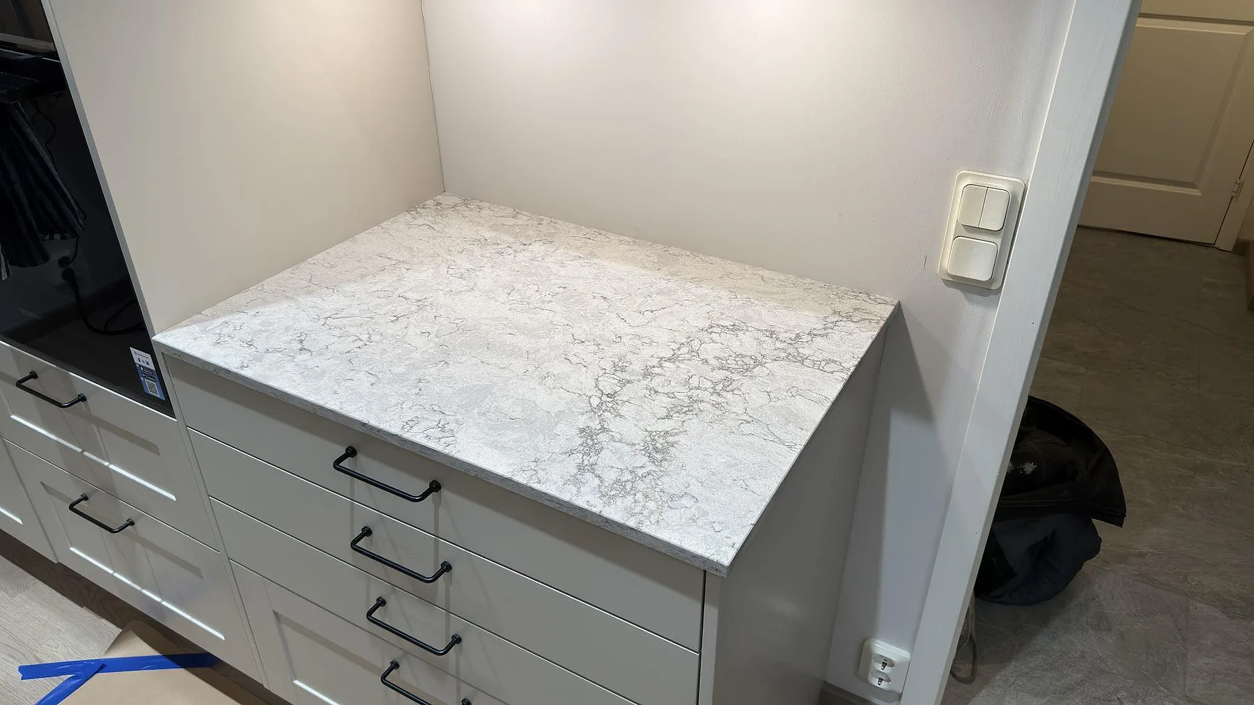 Køkkenbordplade i Caesarstone Moorland Fuge, Knivsta – billede 5