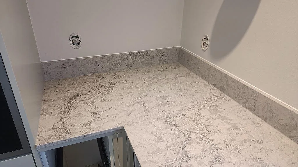Køkkenbordplade i Caesarstone Moorland Fog, Malmö – billede 7