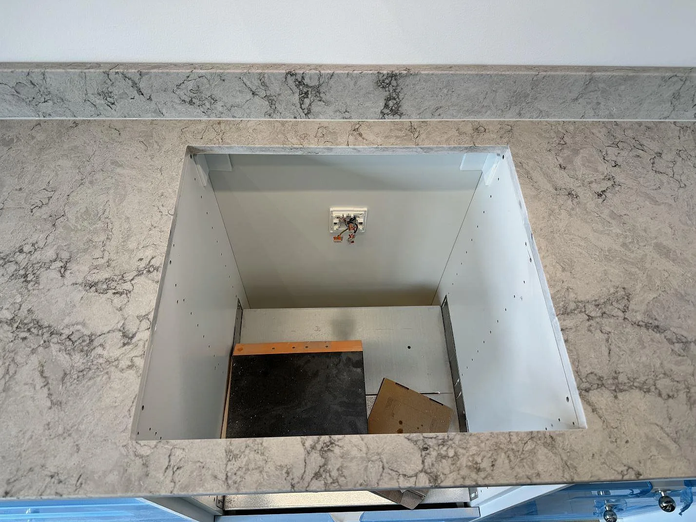 Køkkenbordplade i Caesarstone Moorland Fuge, Malmö – billede 5