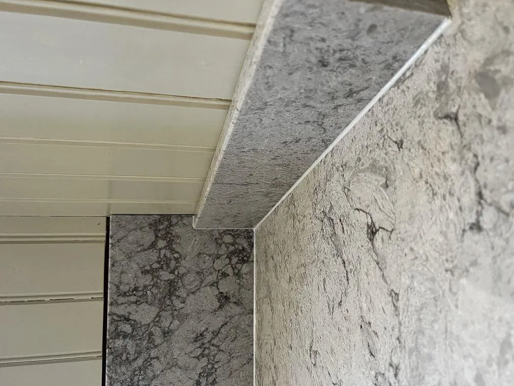 Køkkenbordplade i Caesarstone Moorland Fog, Moheda – billede 7