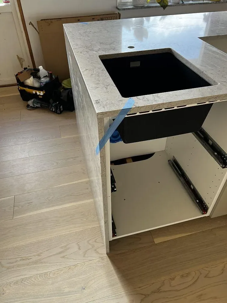 Køkkenbordplade i Caesarstone Moorland Fog, Skurup – billede 4