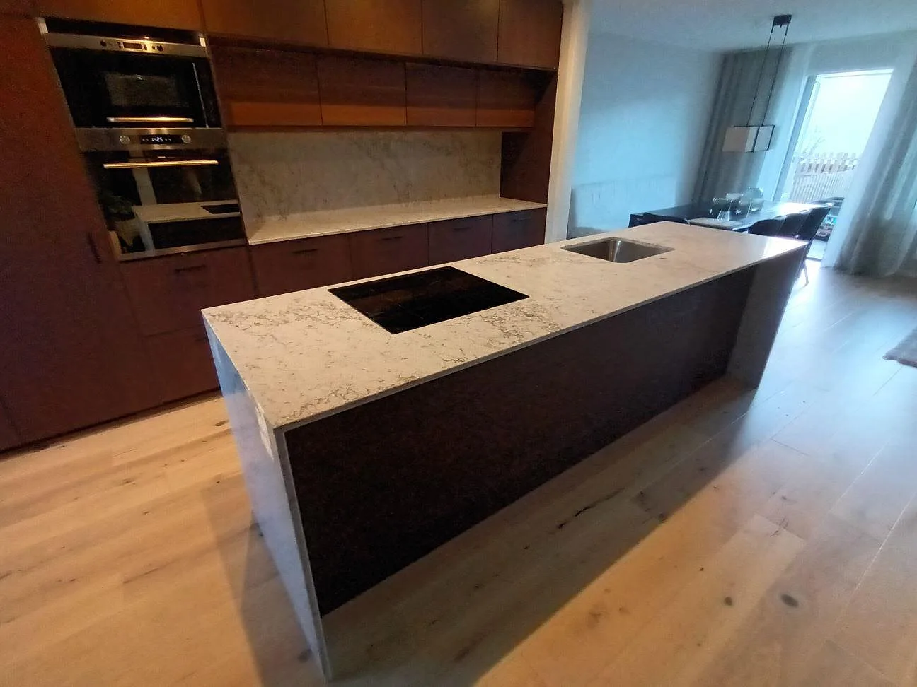 Køkkenbordplade i Caesarstone Moorland Fuge, Sollentuna – billede 2