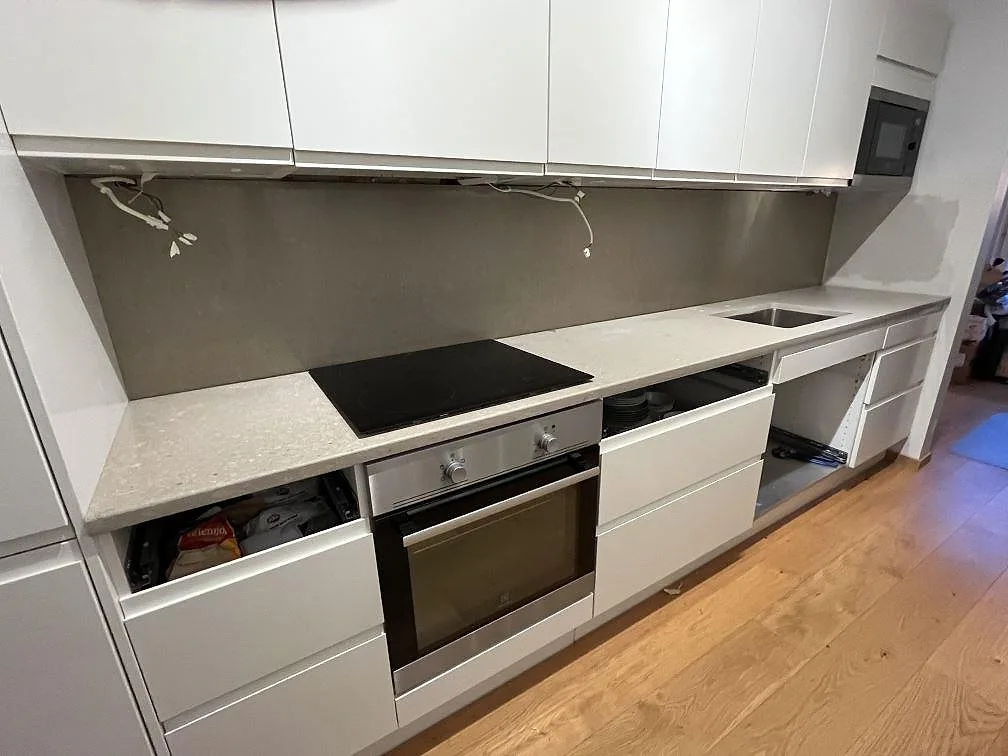 Køkkenbordplade i Caesarstone Shitake, Bromma