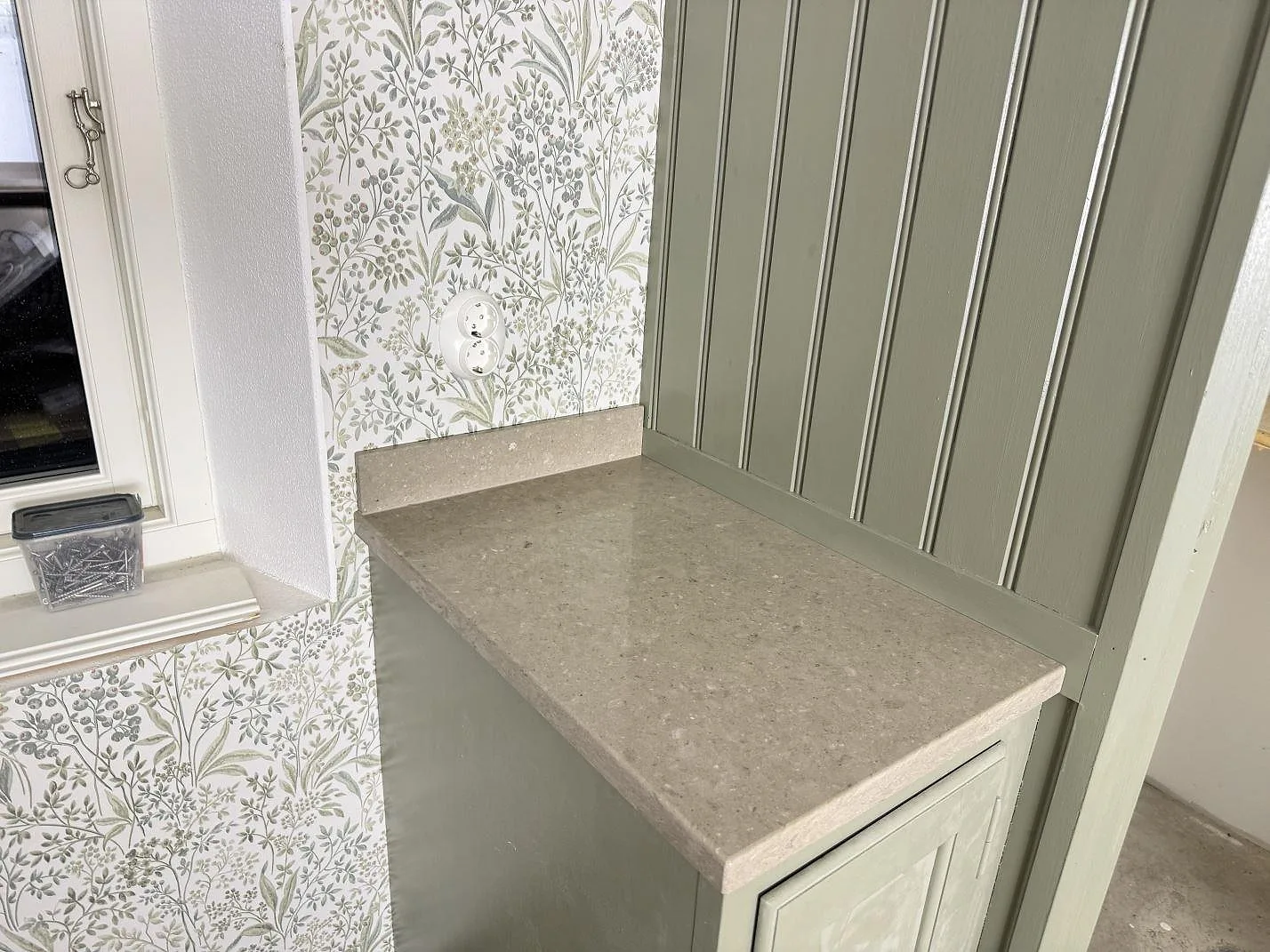 Køkkenbordplade i Caesarstone Shitake, Hörby – billede 5
