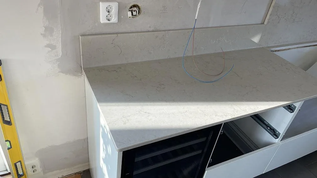 Køkkenbordplade i Caesarstone Taj Royale 5212, Lomma – billede 6