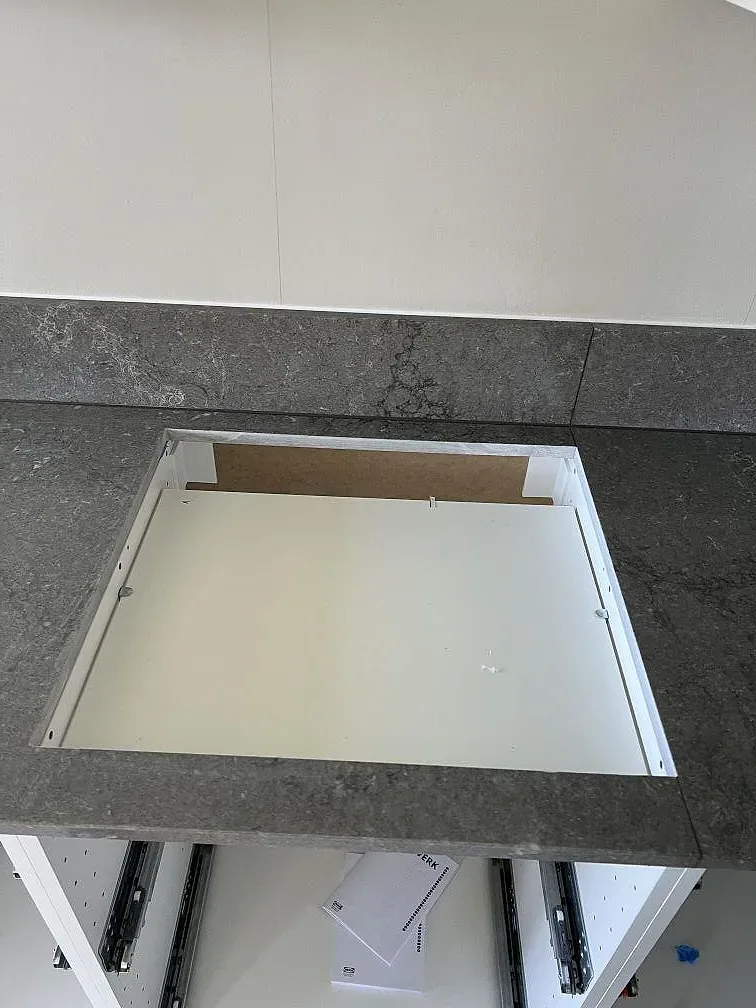 Køkkenbordplade i Caesarstone Turbine Grey, Helsingborg – billede 5