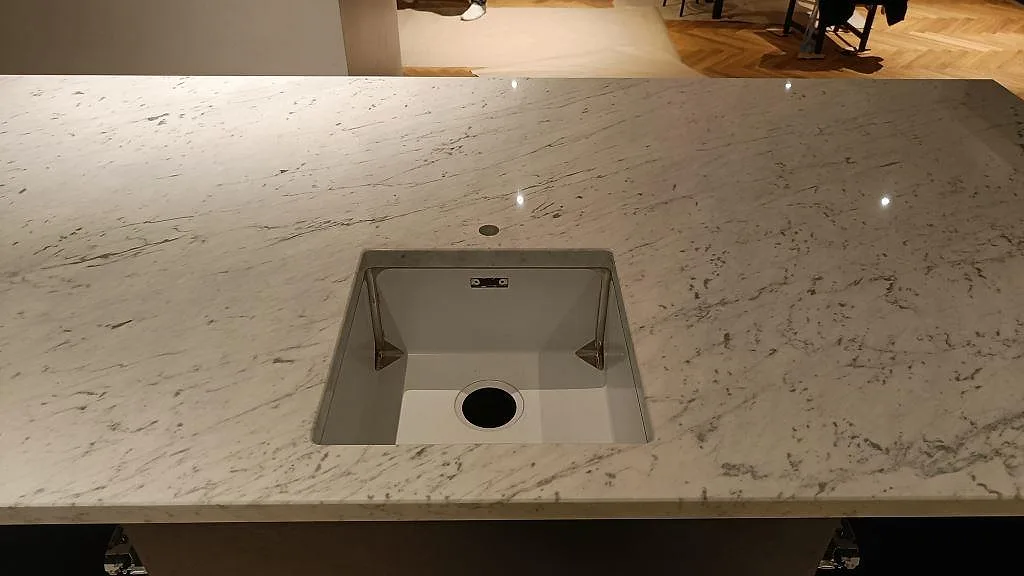 Køkkenbordplade i Carrara C, Bara – billede 4
