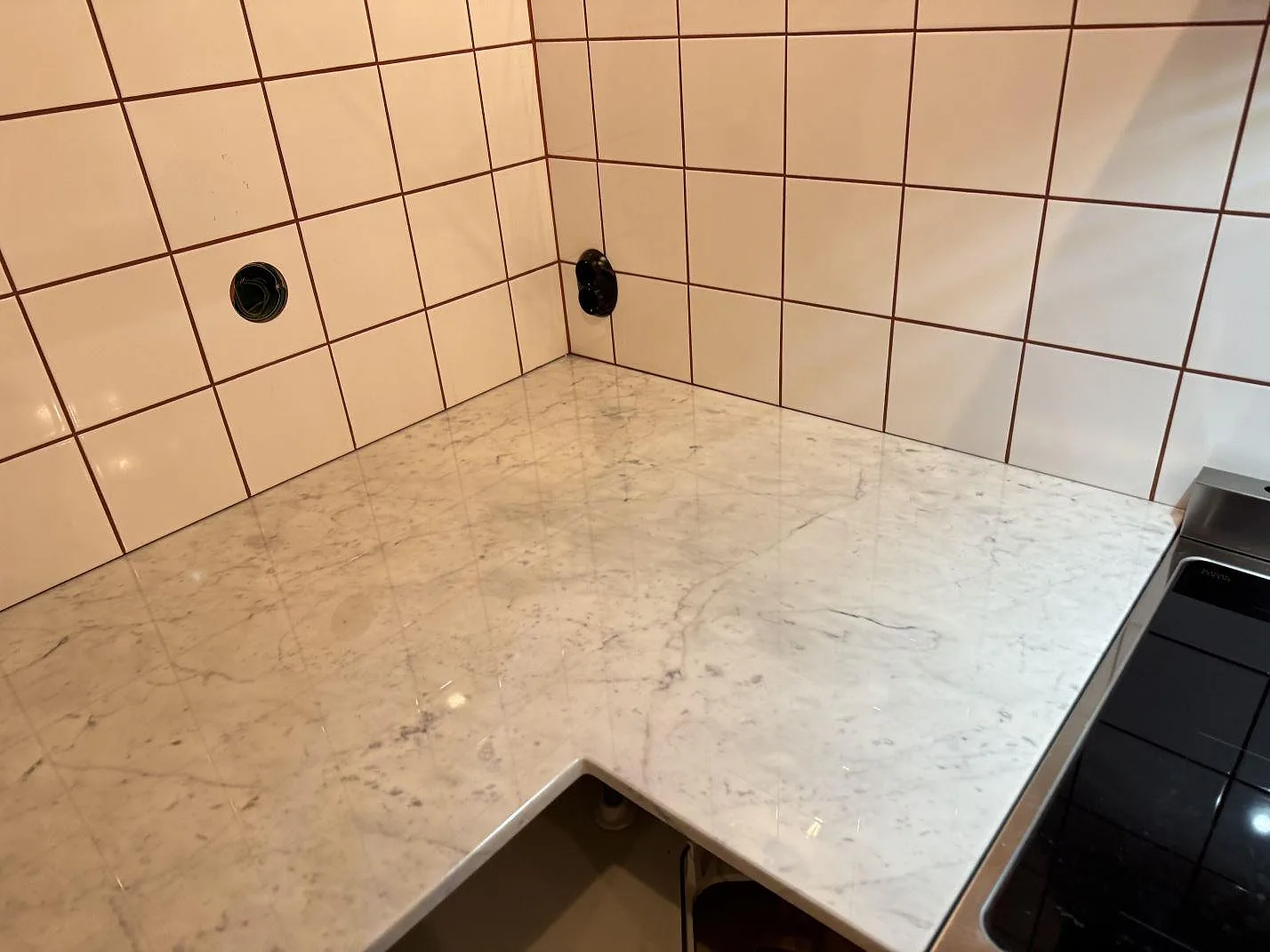 Køkkenbordplade i Carrara C, Borrby – billede 4