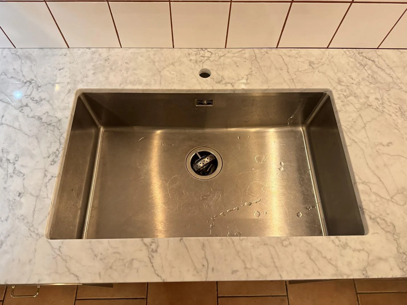 Køkkenbordplade i Carrara C, Borrby – billede 6