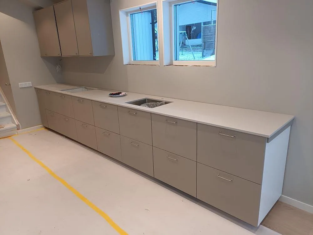 Køkkenbordplade i Carrara C, Boxholm