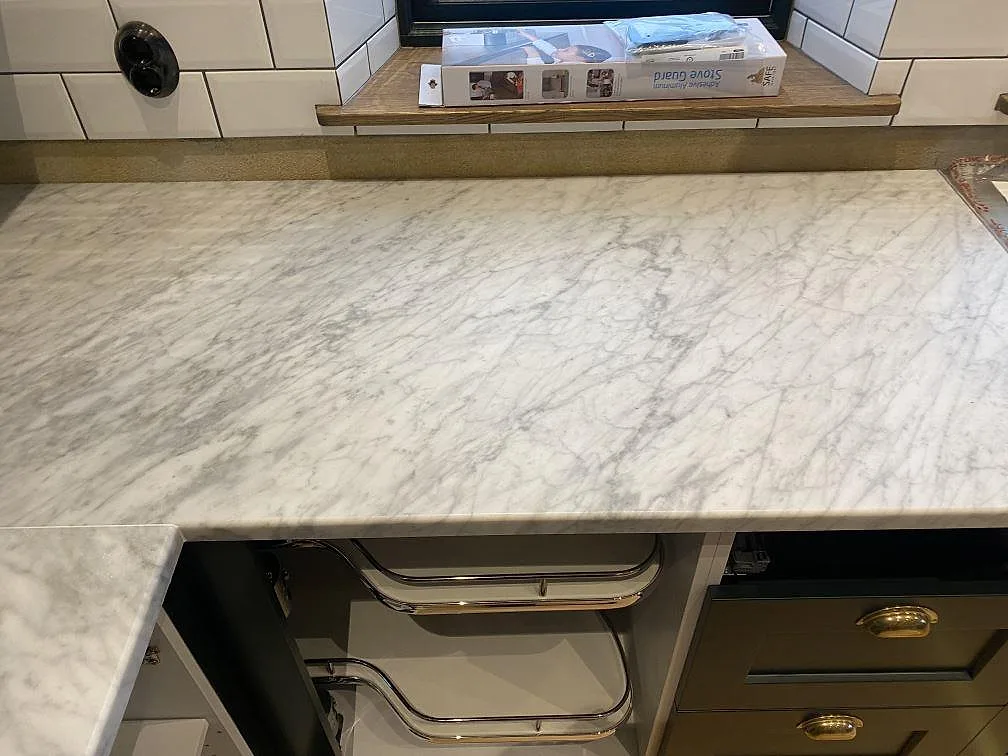Køkkenbordplade i Carrara C, Brantevik – billede 4